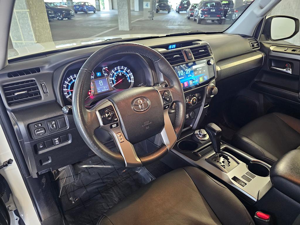 Thumbnail: 2018 Toyota 4Runner - 2