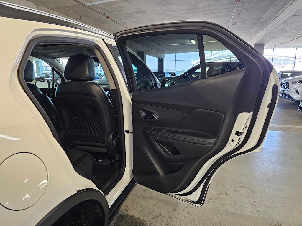 Thumbnail: 2019 Buick Encore - 32