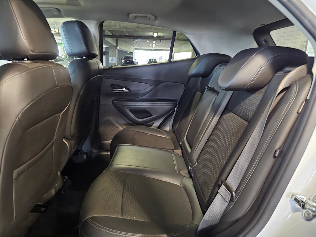 Thumbnail: 2019 Buick Encore - 31