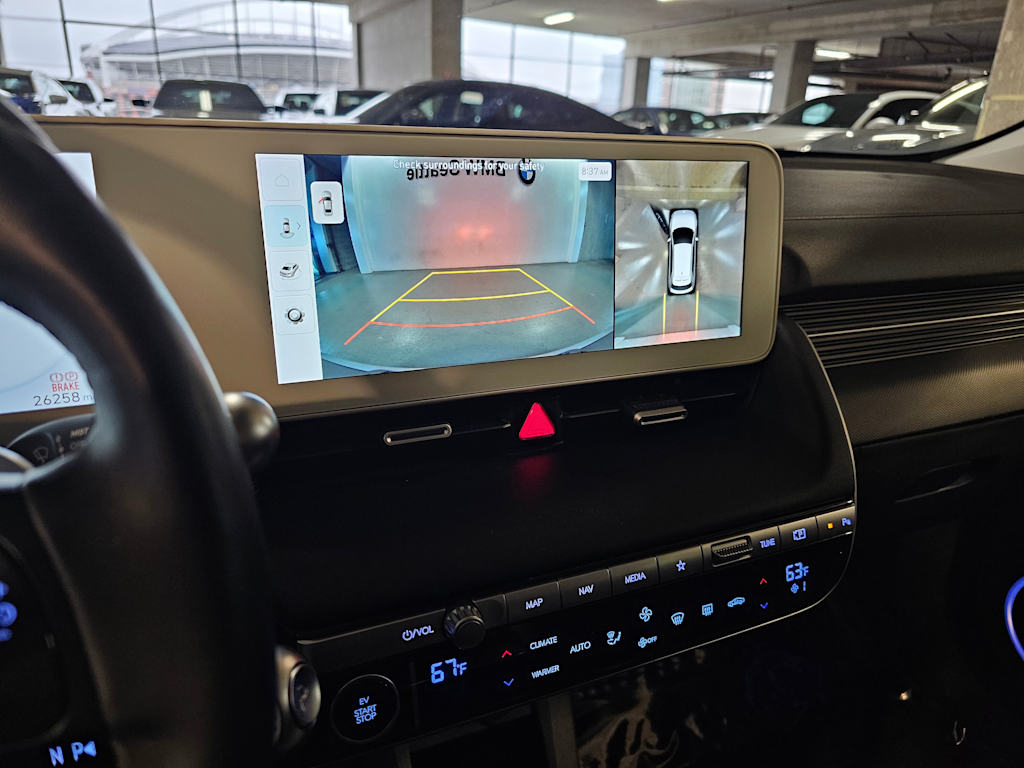 Thumbnail: 2023 Hyundai Ioniq 5 - 21
