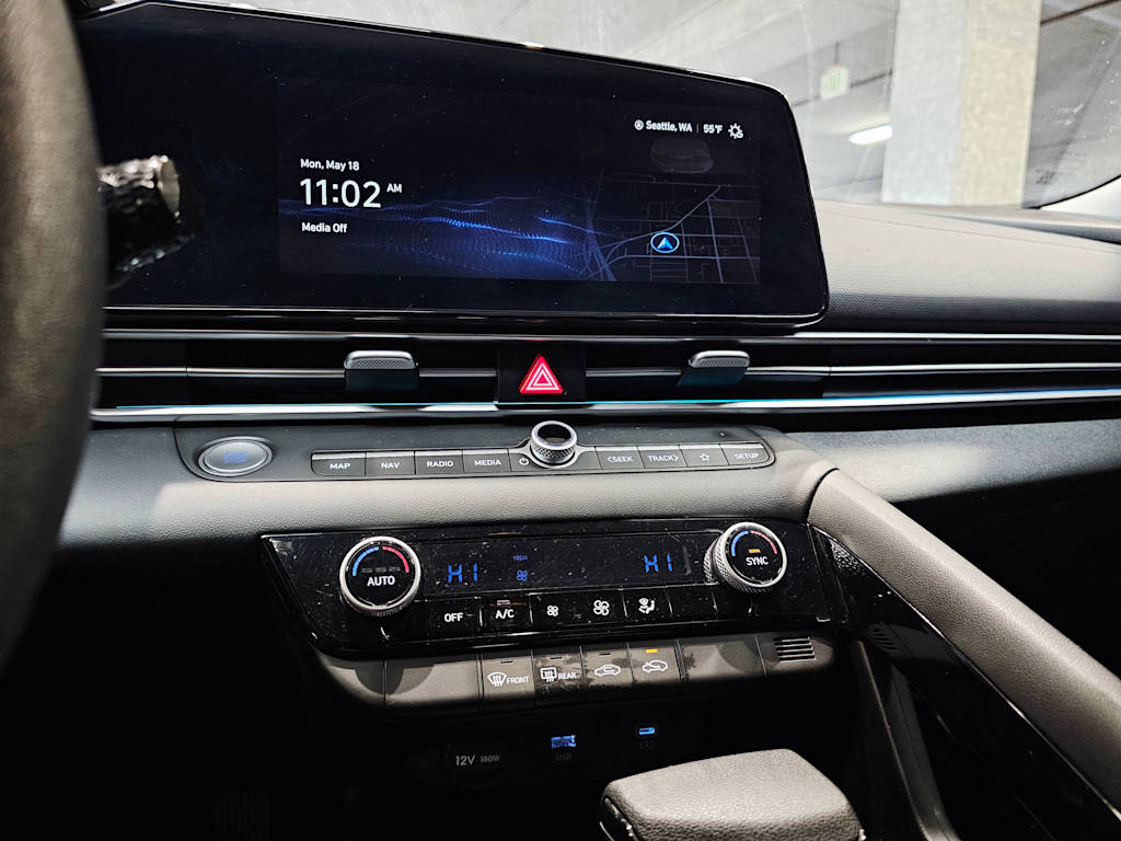 Thumbnail: 2024 Hyundai Elantra - 21