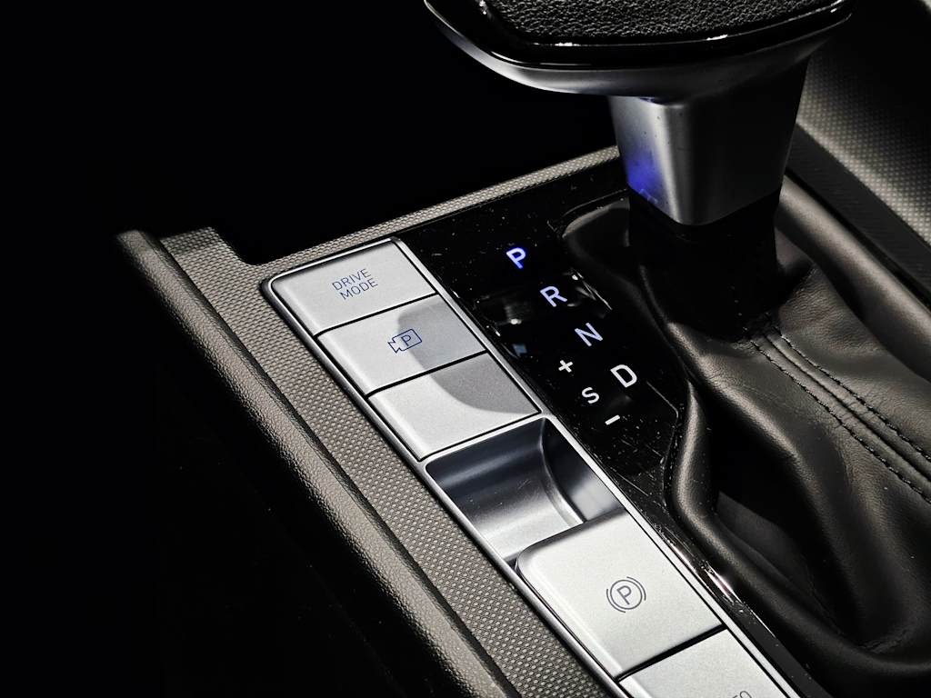 Thumbnail: 2024 Hyundai Elantra - 22
