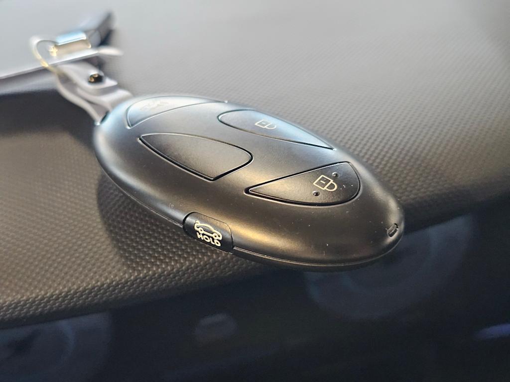 Thumbnail: 2025 Hyundai Elantra - 36