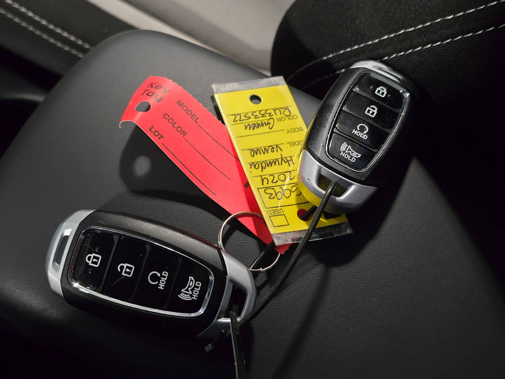 Thumbnail: 2024 Hyundai Venue - 19