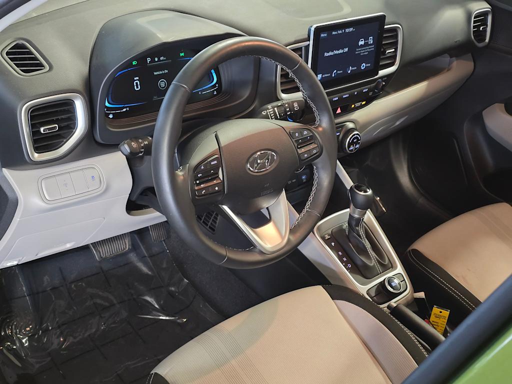 Thumbnail: 2024 Hyundai Venue - 2