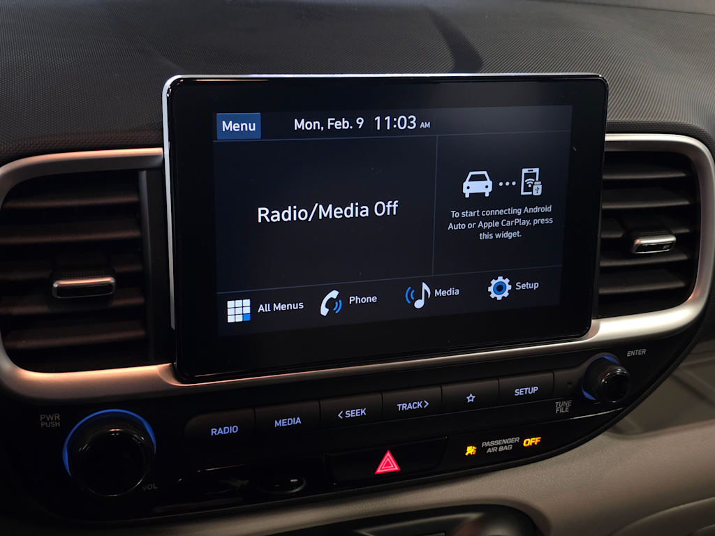 Thumbnail: 2024 Hyundai Venue - 23