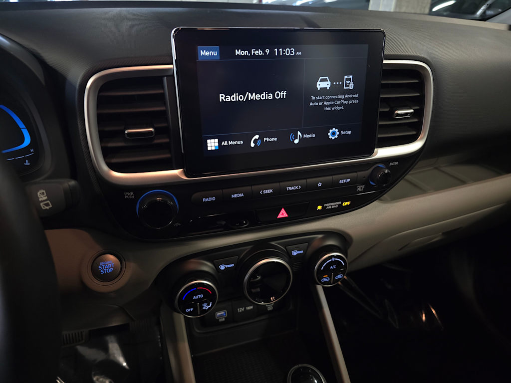 Thumbnail: 2024 Hyundai Venue - 15