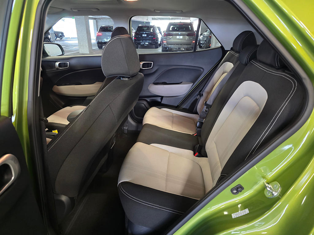 Thumbnail: 2024 Hyundai Venue - 32