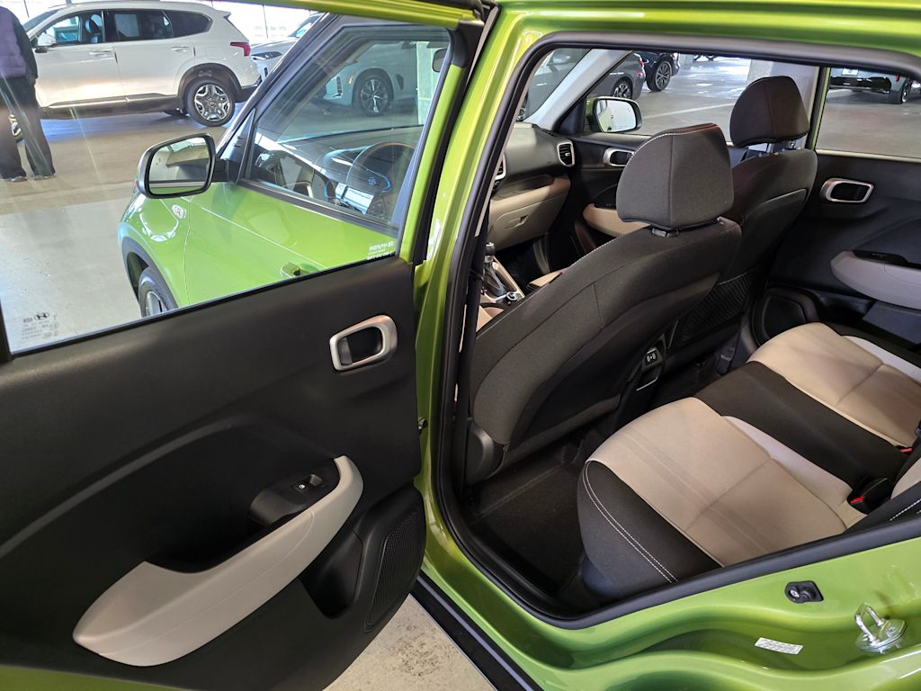 Thumbnail: 2024 Hyundai Venue - 12