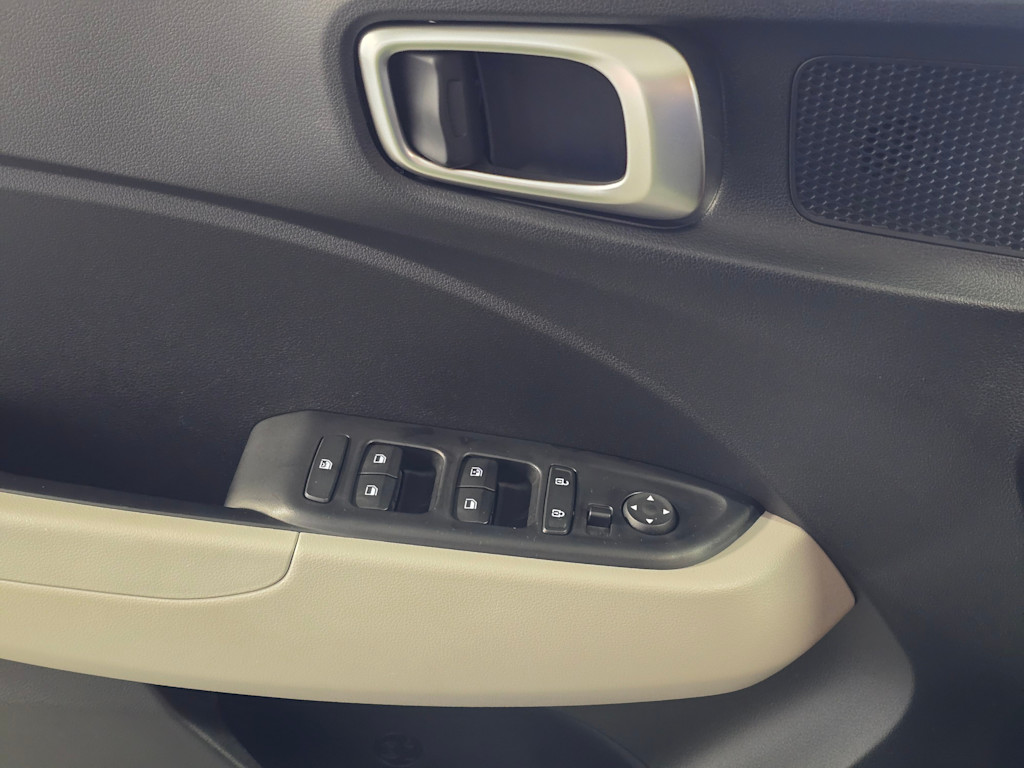 Thumbnail: 2024 Hyundai Venue - 30