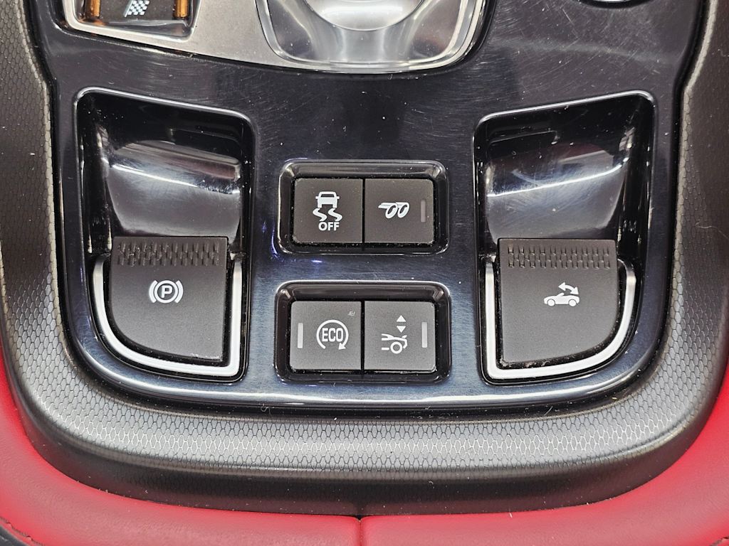 Thumbnail: 2014 Jaguar F-Type - 21