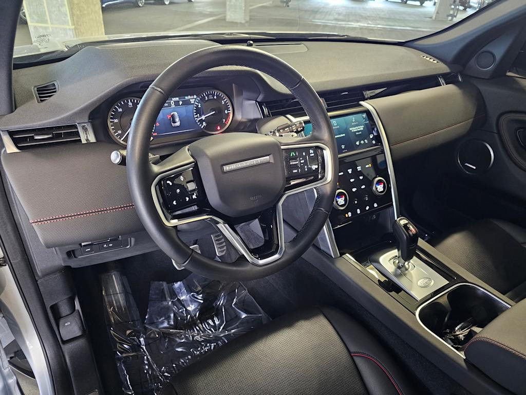 Thumbnail: 2023 Land Rover Discovery Sport - 2