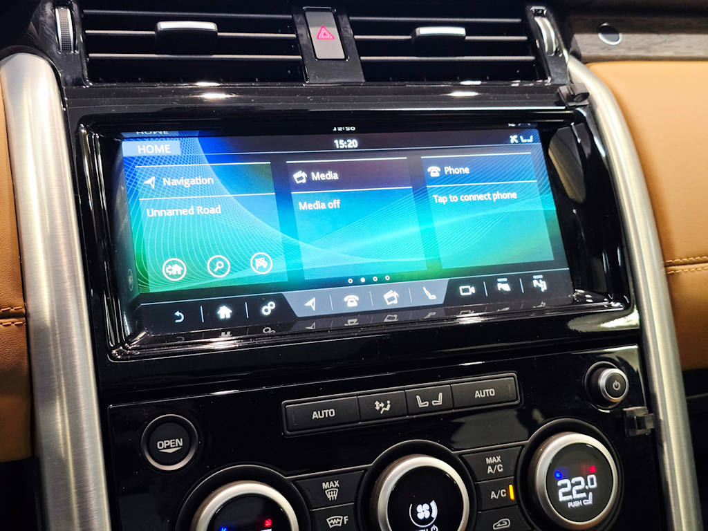 Thumbnail: 2020 Land Rover Discovery - 23