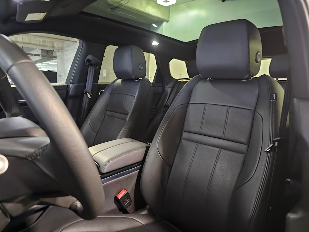 Thumbnail: 2023 Land Rover Range Rover Evoque - 13