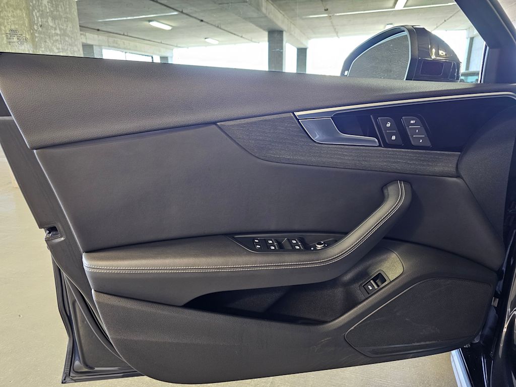 Thumbnail: 2020 Audi A4 - 34