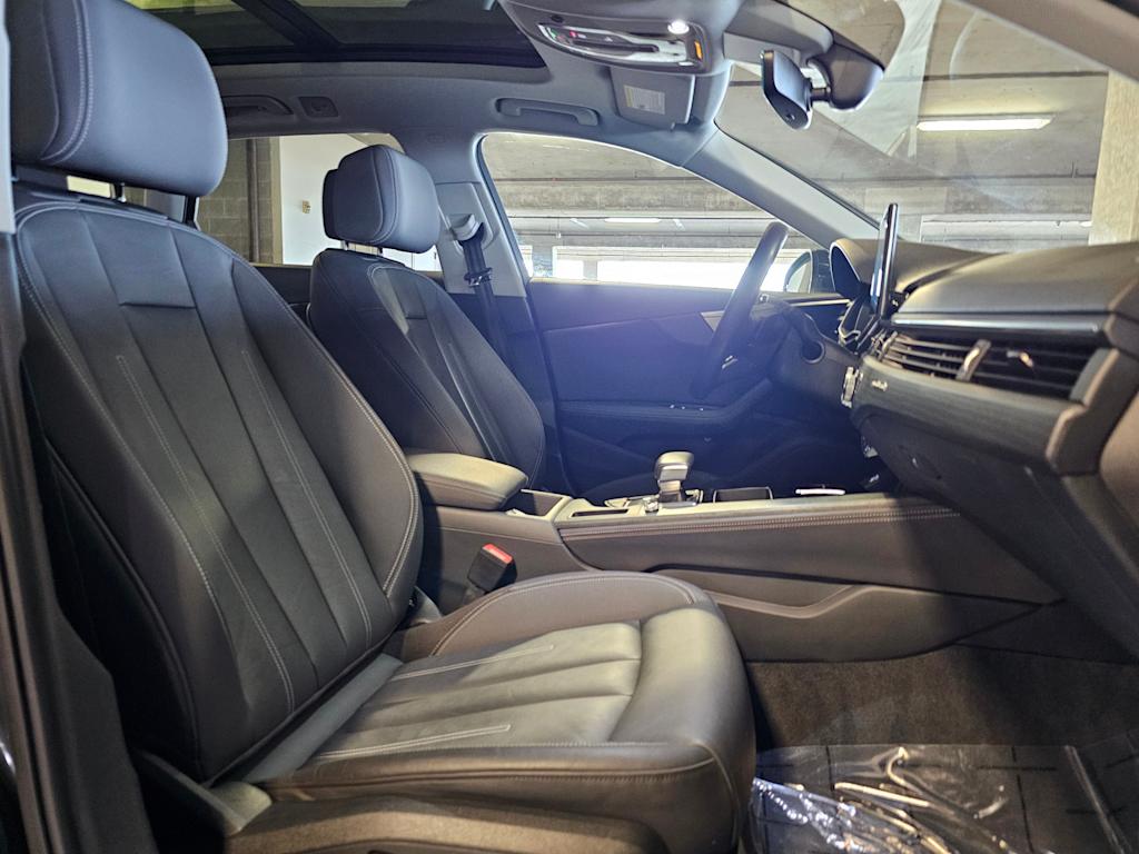 Thumbnail: 2020 Audi A4 - 41