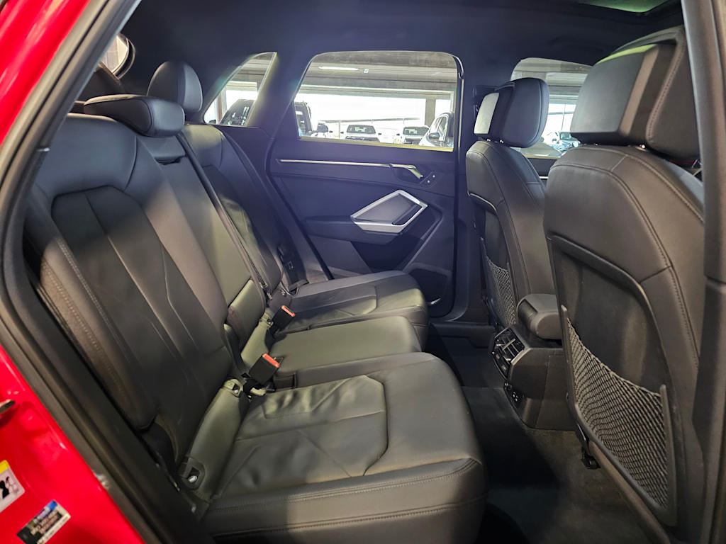 Thumbnail: 2022 Audi Q3 - 30