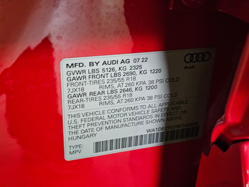 Thumbnail: 2022 Audi Q3 - 21