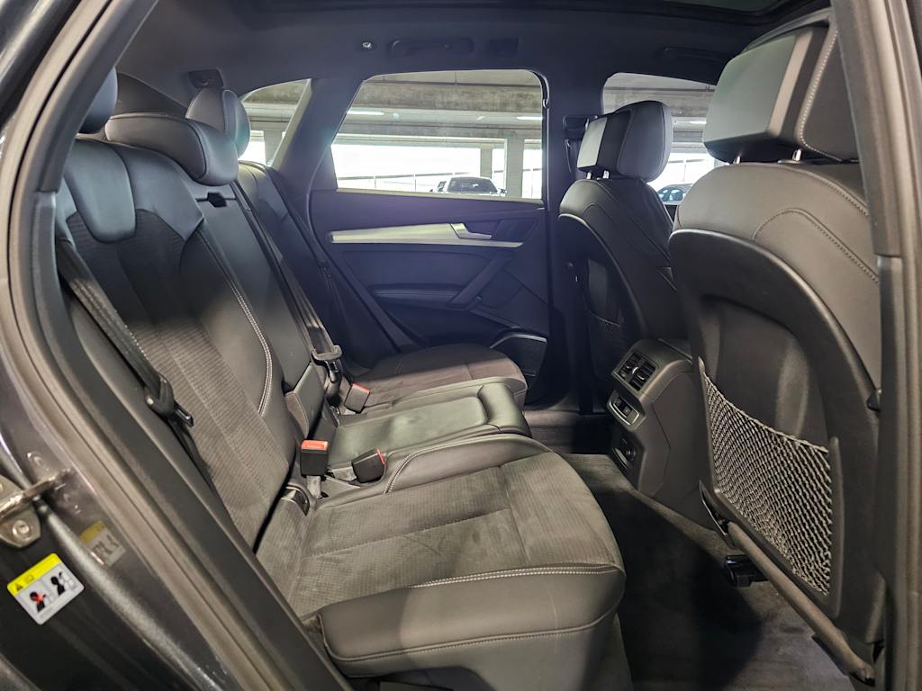 Thumbnail: 2021 Audi Q5 - 31