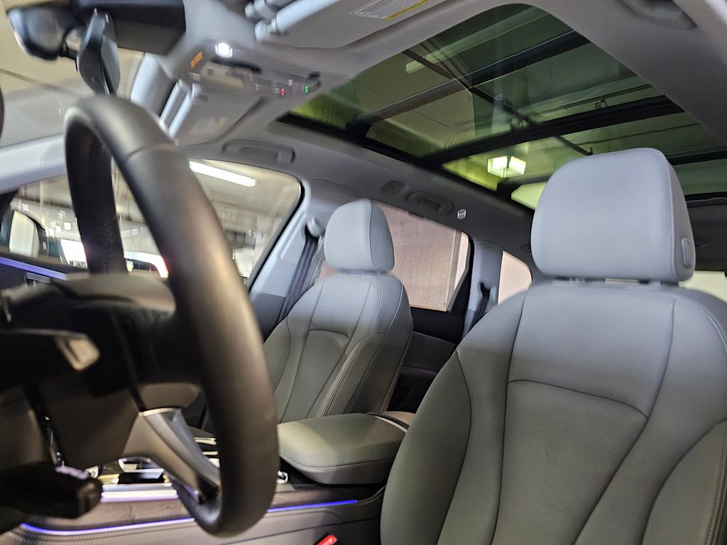 Thumbnail: 2022 Audi Q7 - 17