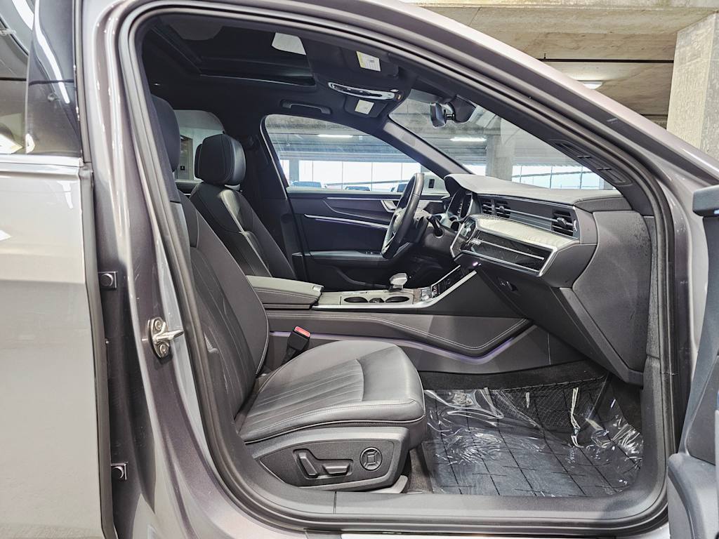 Thumbnail: 2021 Audi A6 - 11