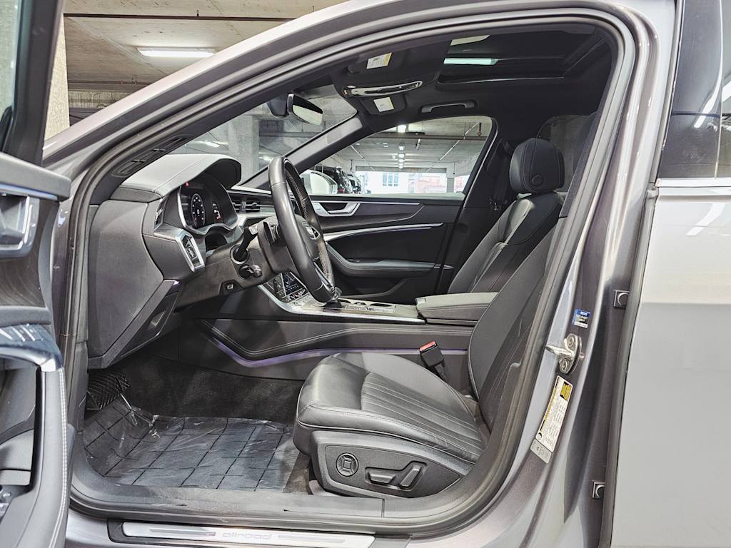 Thumbnail: 2021 Audi A6 - 10