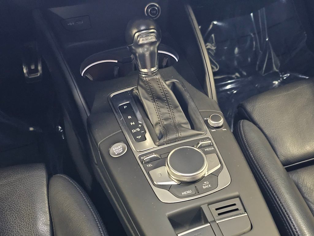 Thumbnail: 2017 Audi A3 - 16