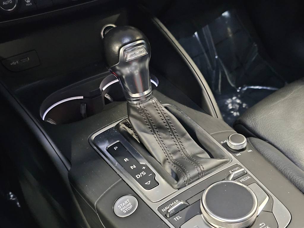 Thumbnail: 2017 Audi A3 - 23