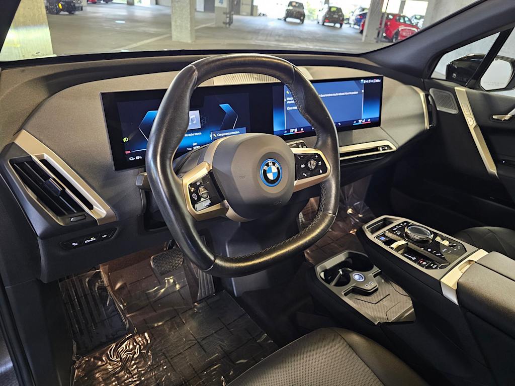Thumbnail: 2024 BMW iX - 2