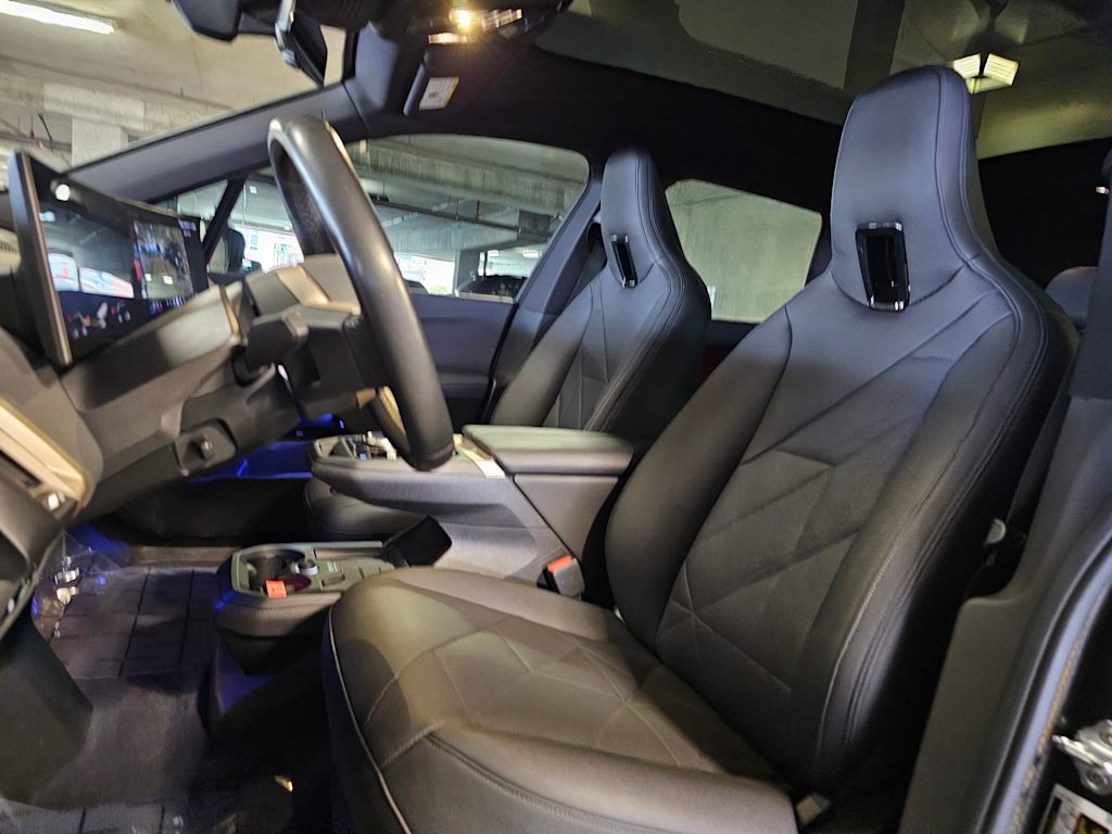 Thumbnail: 2024 BMW iX - 9