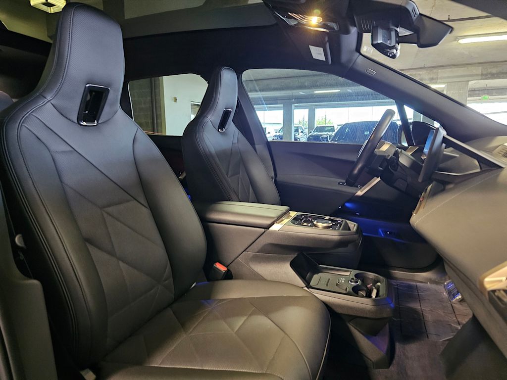 Thumbnail: 2024 BMW iX - 31