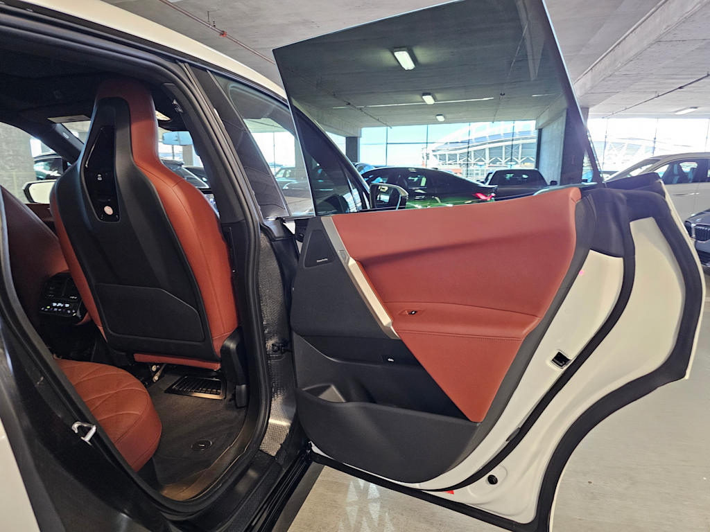 Thumbnail: 2024 BMW iX - 31