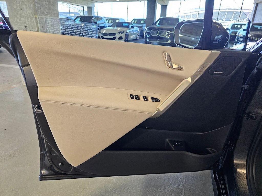 Thumbnail: 2024 BMW iX - 28