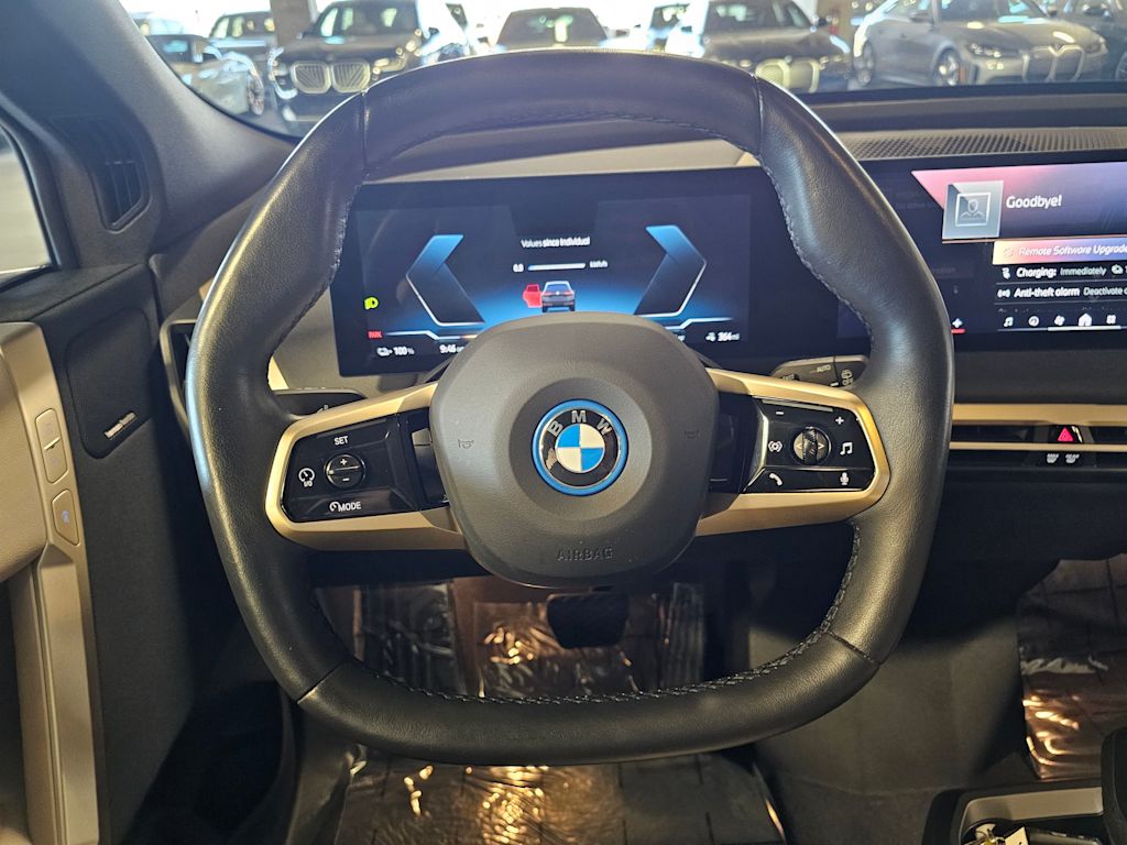 Thumbnail: 2024 BMW iX - 12