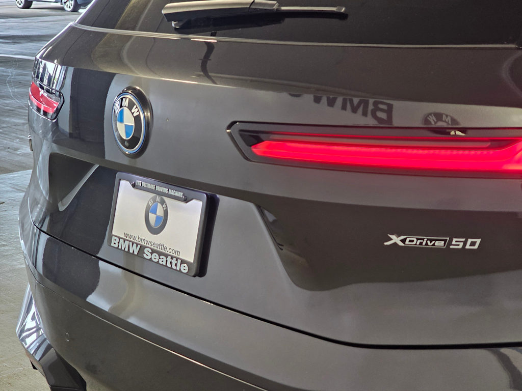 Thumbnail: 2024 BMW iX - 20