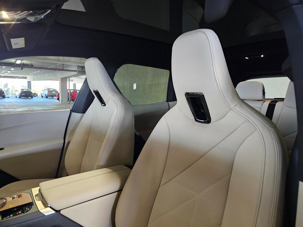 Thumbnail: 2024 BMW iX - 10