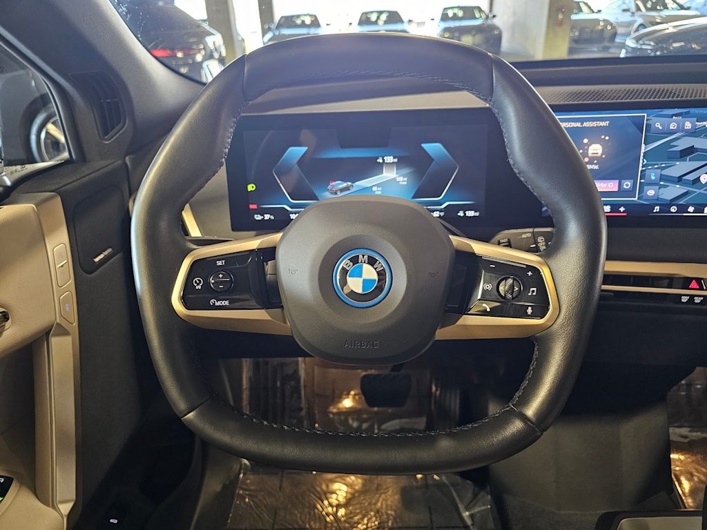 Thumbnail: 2024 BMW iX - 12