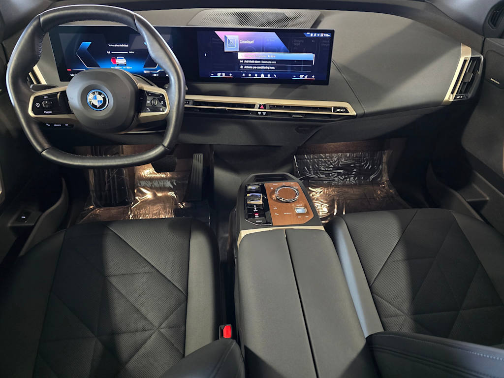 Thumbnail: 2024 BMW iX - 8