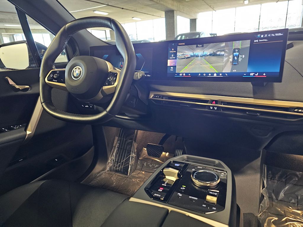 Thumbnail: 2024 BMW iX - 13