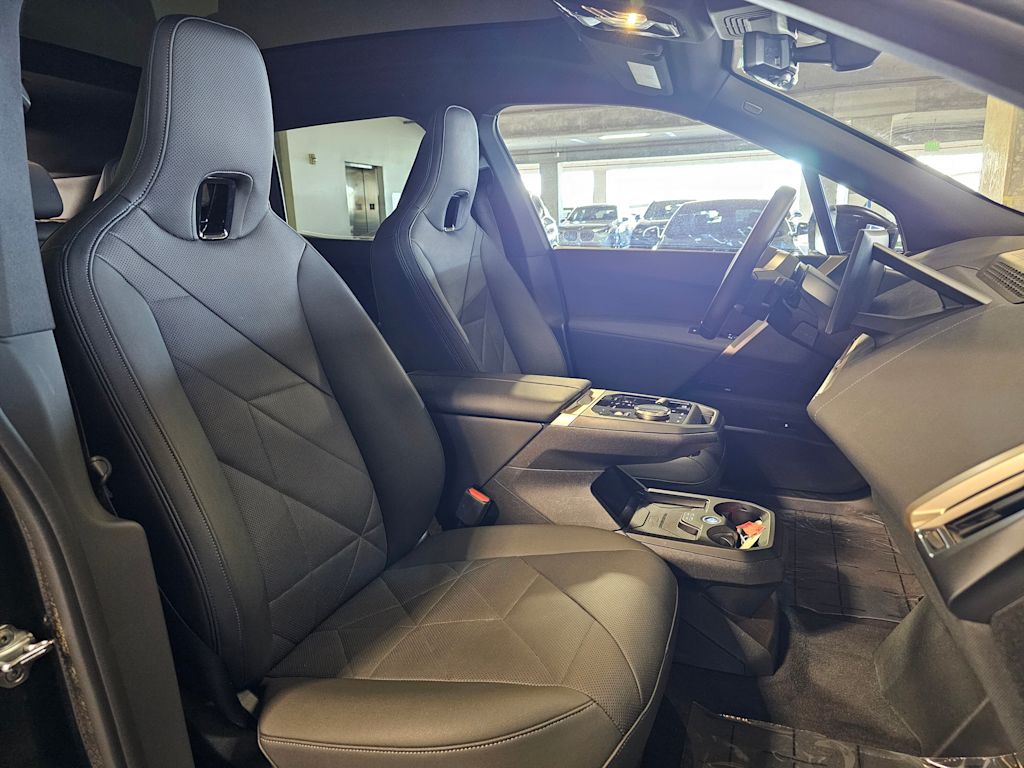 Thumbnail: 2024 BMW iX - 34