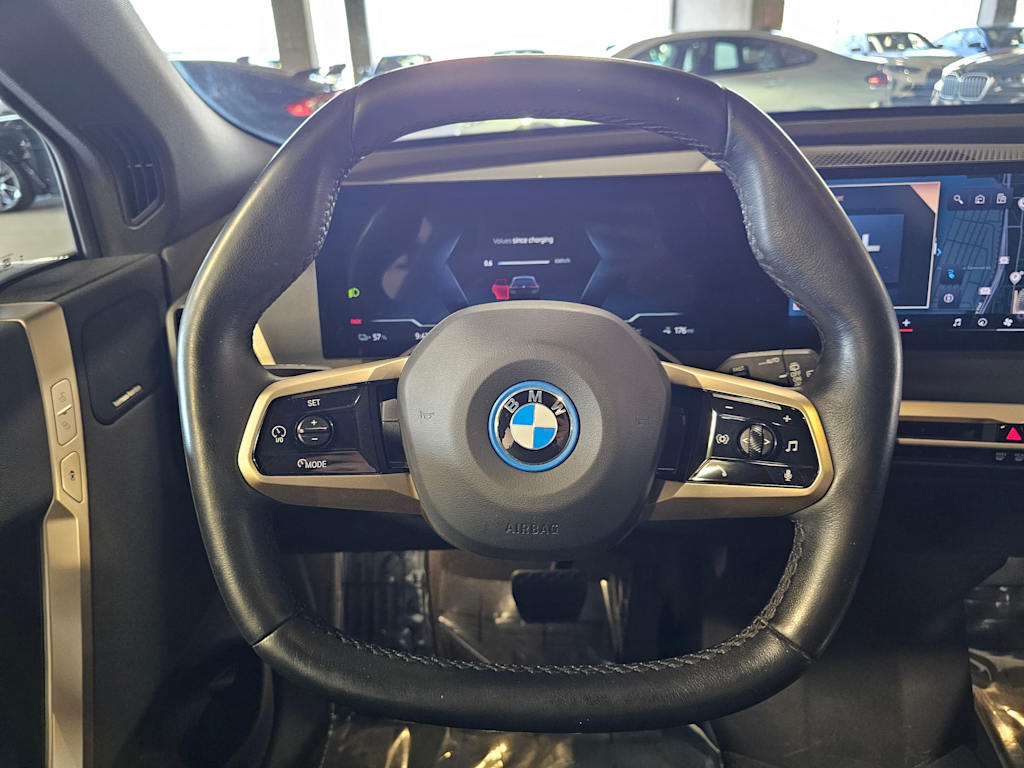 Thumbnail: 2024 BMW iX - 12