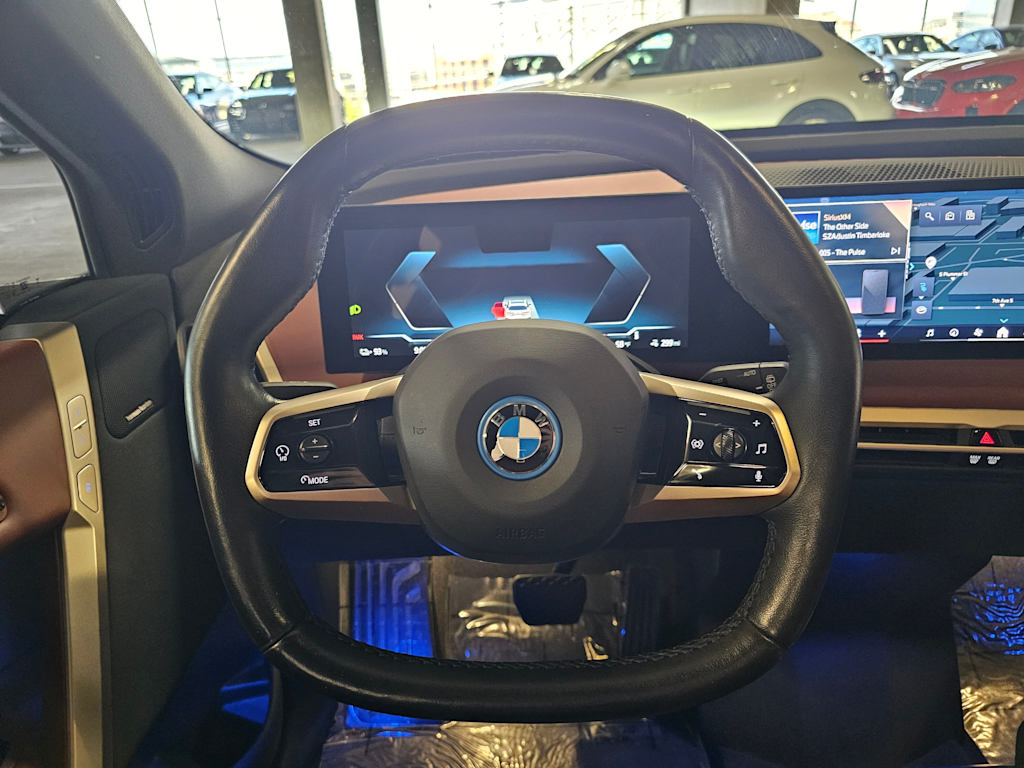 Thumbnail: 2024 BMW iX - 12