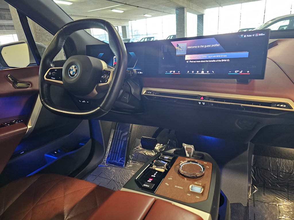 Thumbnail: 2024 BMW iX - 13