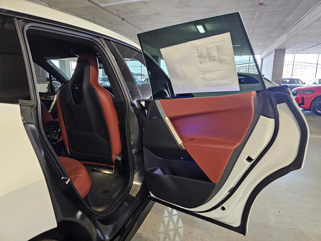 Thumbnail: 2024 BMW iX - 27