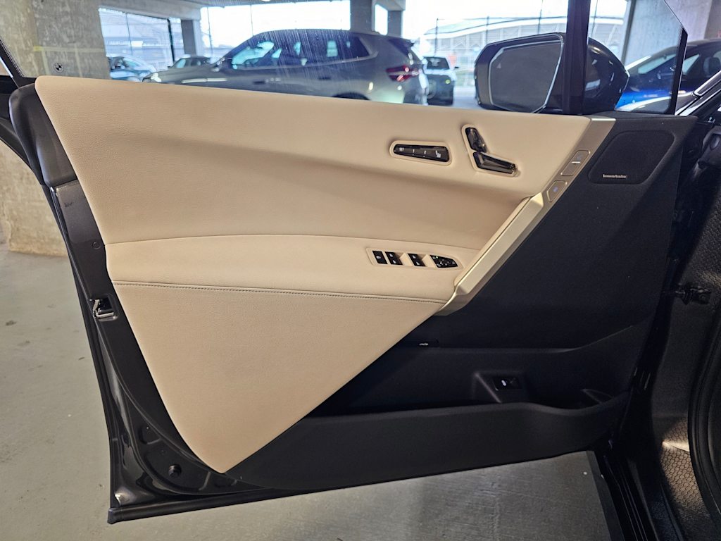 Thumbnail: 2024 BMW iX - 25