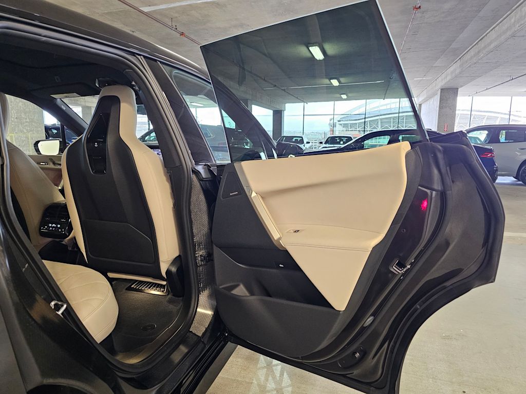 Thumbnail: 2024 BMW iX - 28