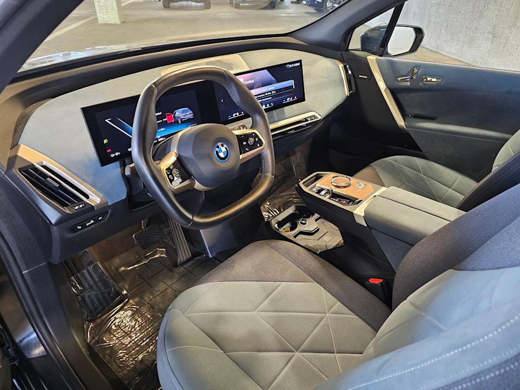 Thumbnail: 2024 BMW iX - 2