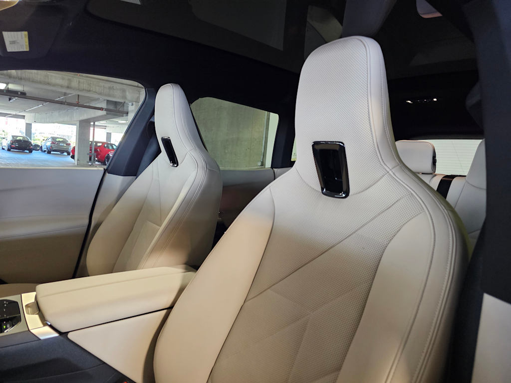 Thumbnail: 2024 BMW iX - 10