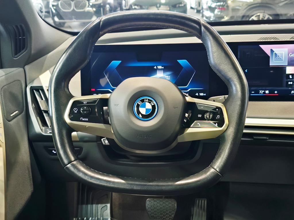 Thumbnail: 2024 BMW iX - 13