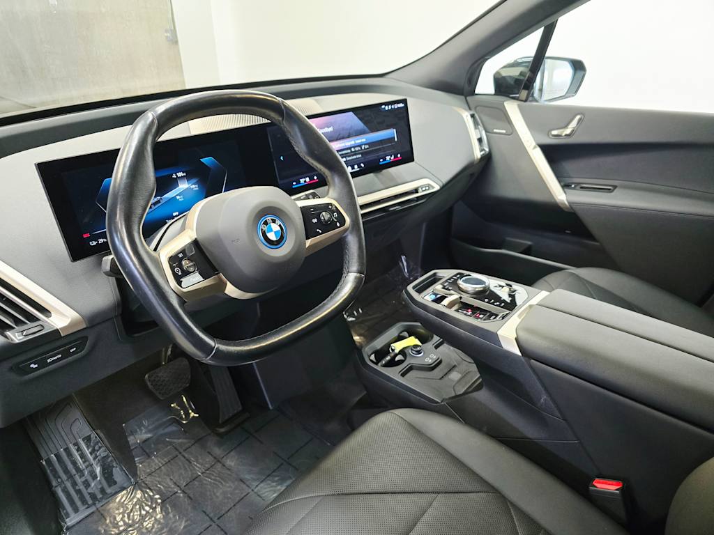 Thumbnail: 2024 BMW iX - 2